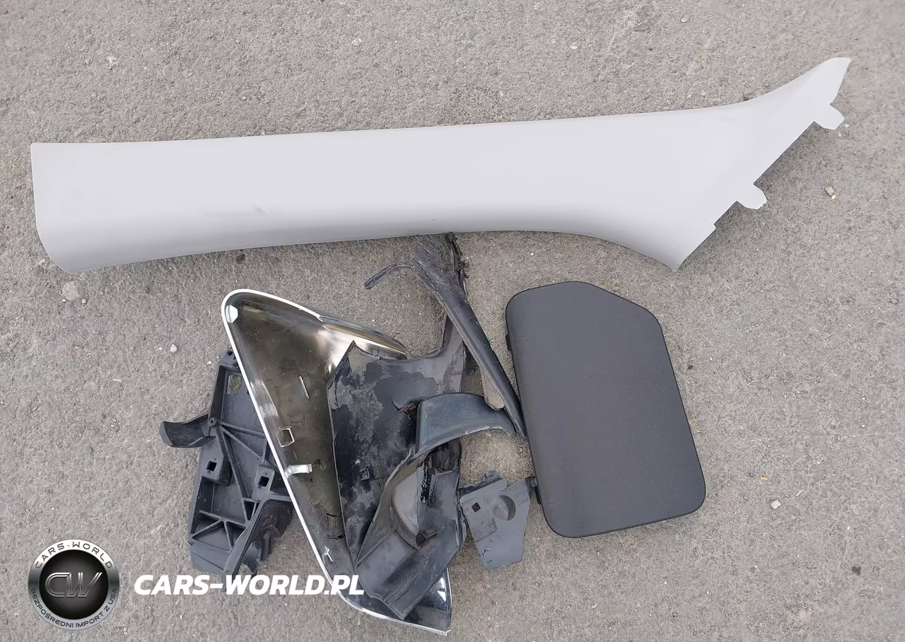 2019 Chevrolet Equinox Premier VIN:2GNAXXEVXK6196091 - 12