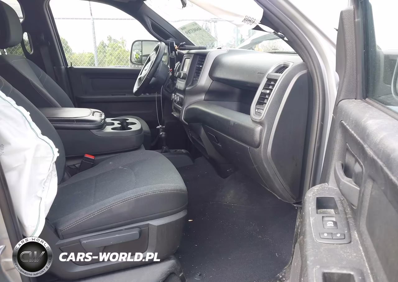 2022 Ram 3500 Tradesman 4X4 8' Box VIN:3C63RRGL4NG139937 - 13