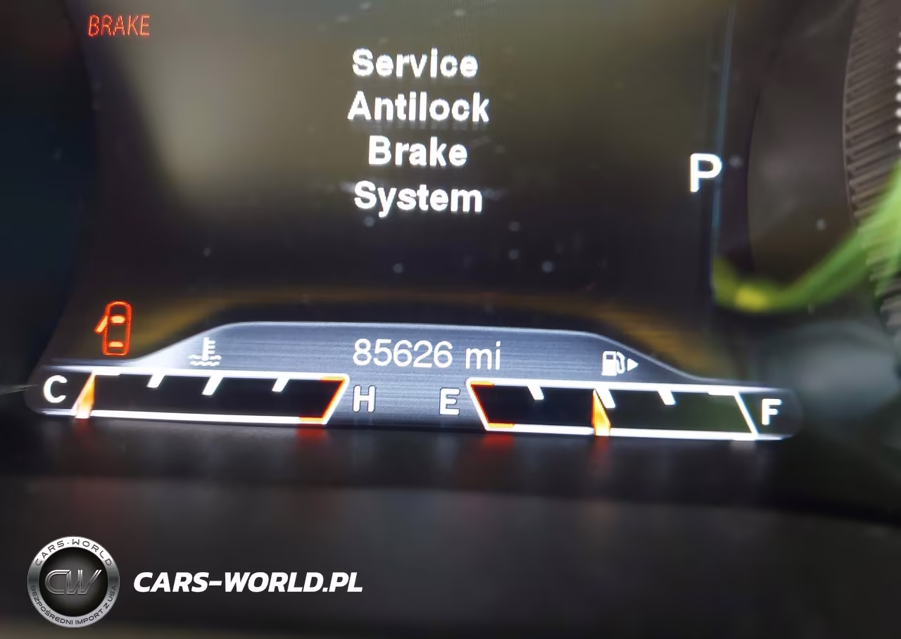 2015 Jeep Cherokee Limited VIN:1C4PJMDB6FW512091 - 16