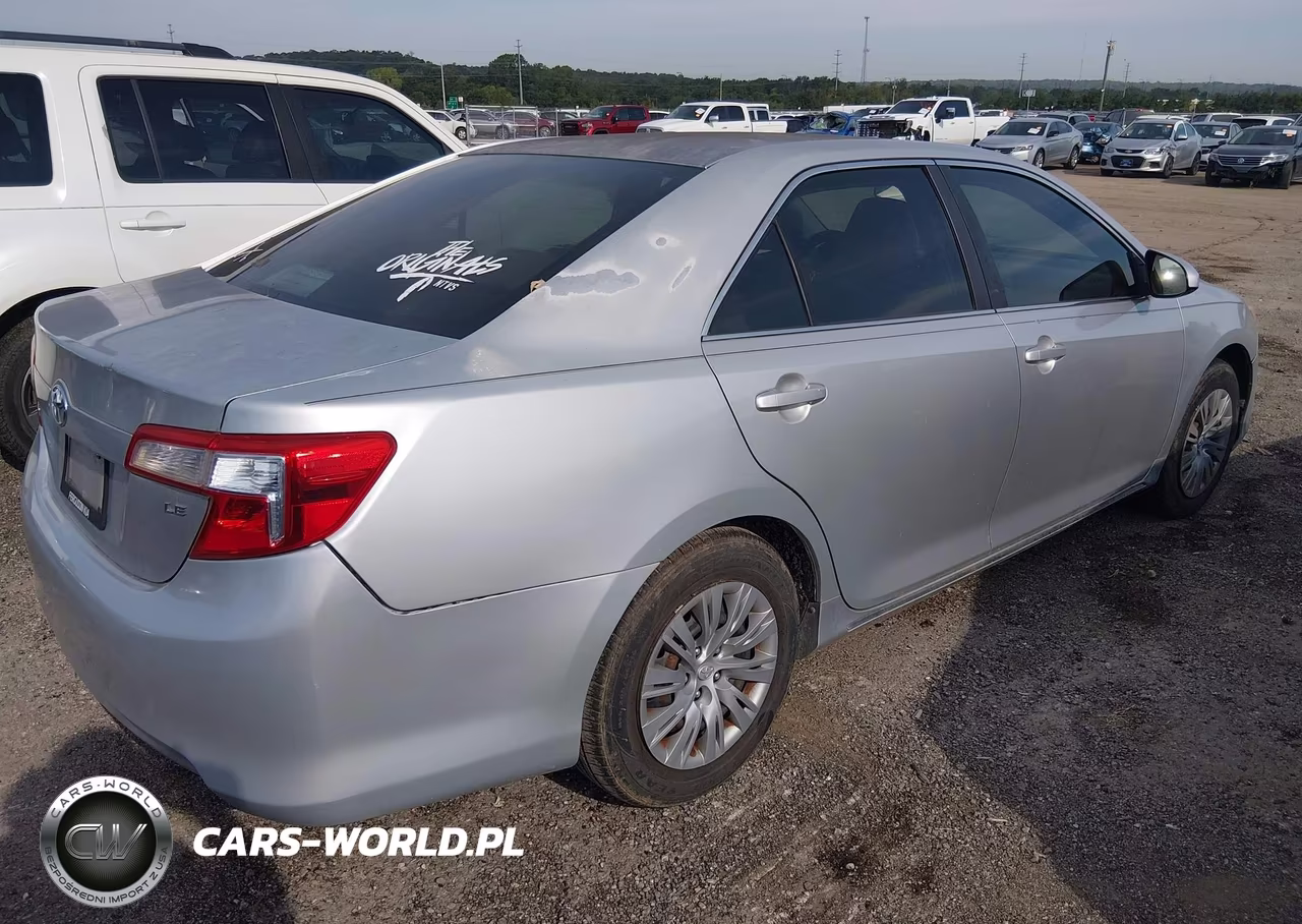 2012 Toyota Camry Le VIN:4T1BF1FKXCU112111 - 4