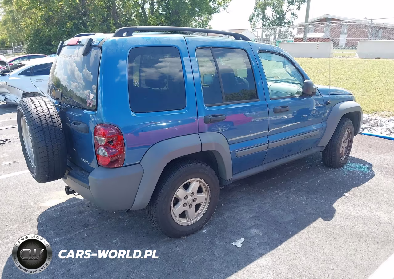 2006 Jeep Liberty Sport VIN:1J4GL48K76W126438 - 4