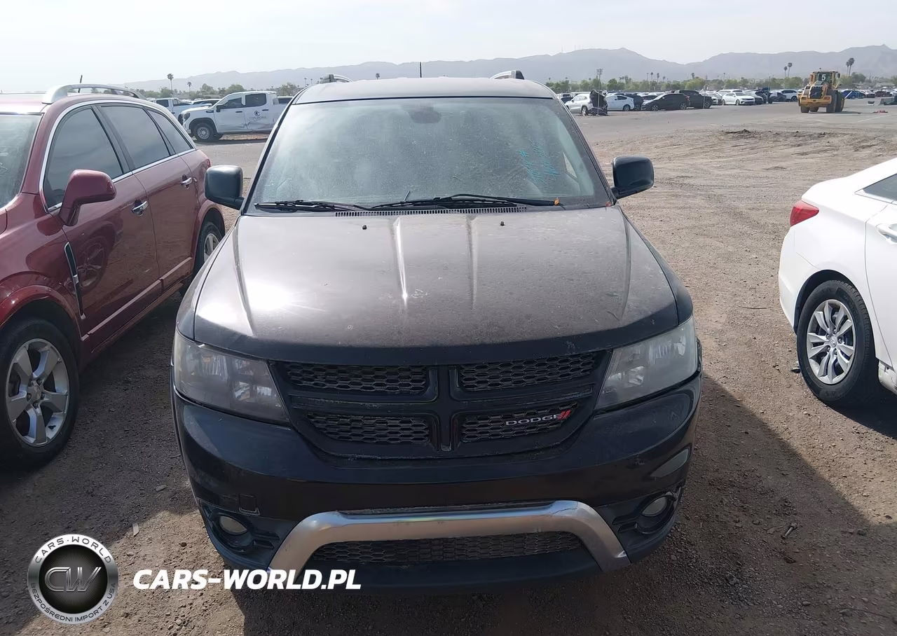 2018 Dodge Journey Crossroad VIN:3C4PDCGG7JT166589 - 11