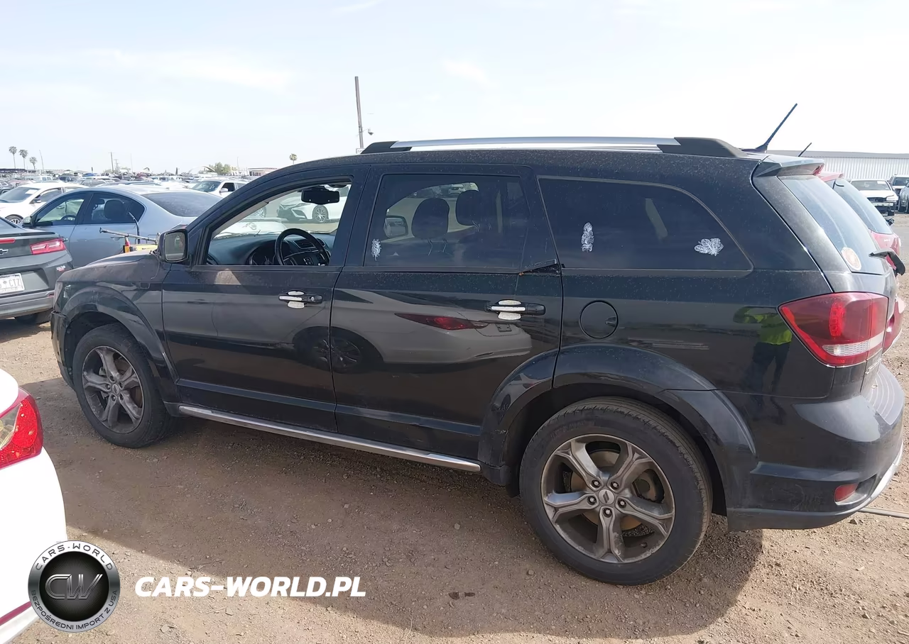 2018 Dodge Journey Crossroad VIN:3C4PDCGG7JT166589 - 13