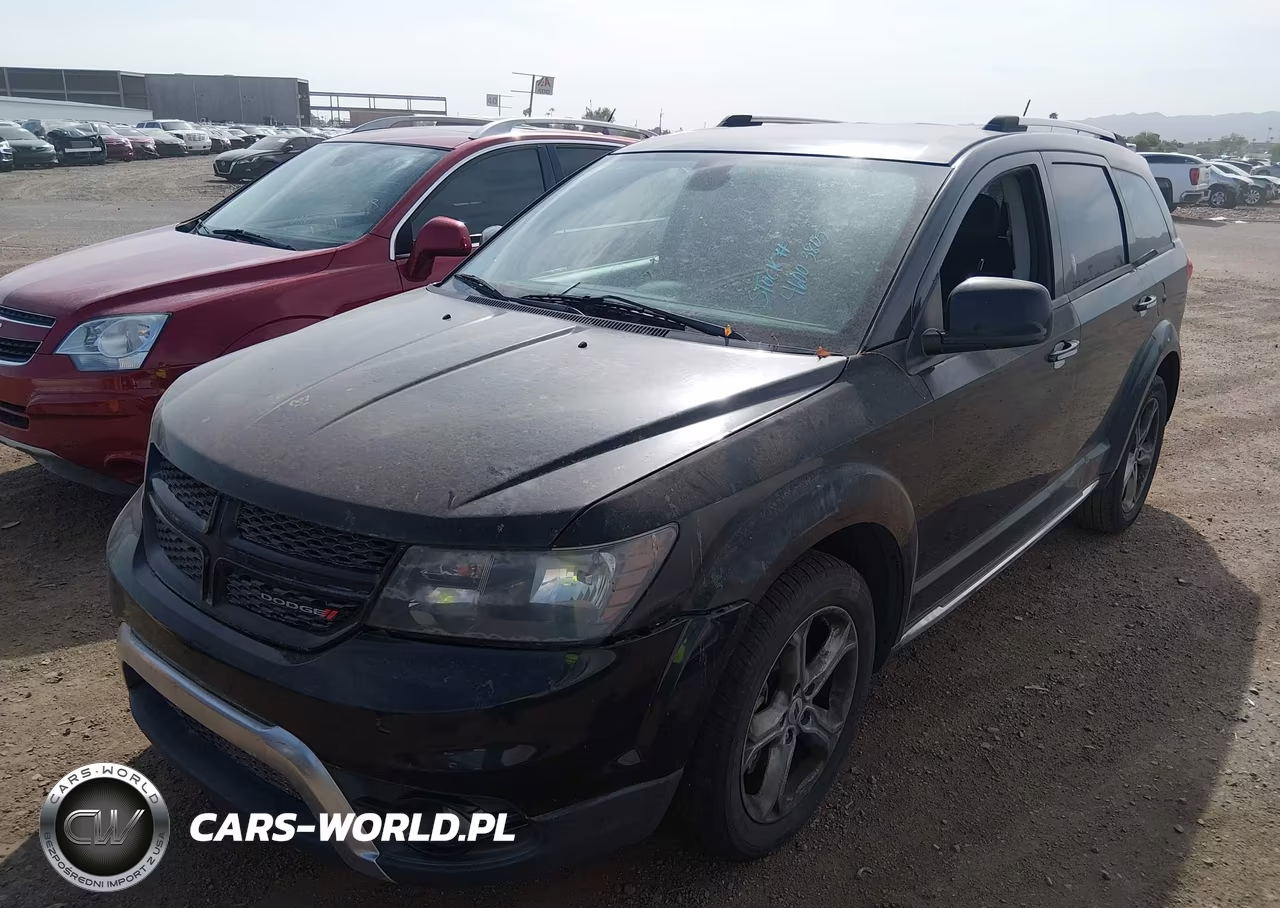 2018 Dodge Journey Crossroad VIN:3C4PDCGG7JT166589 - 2