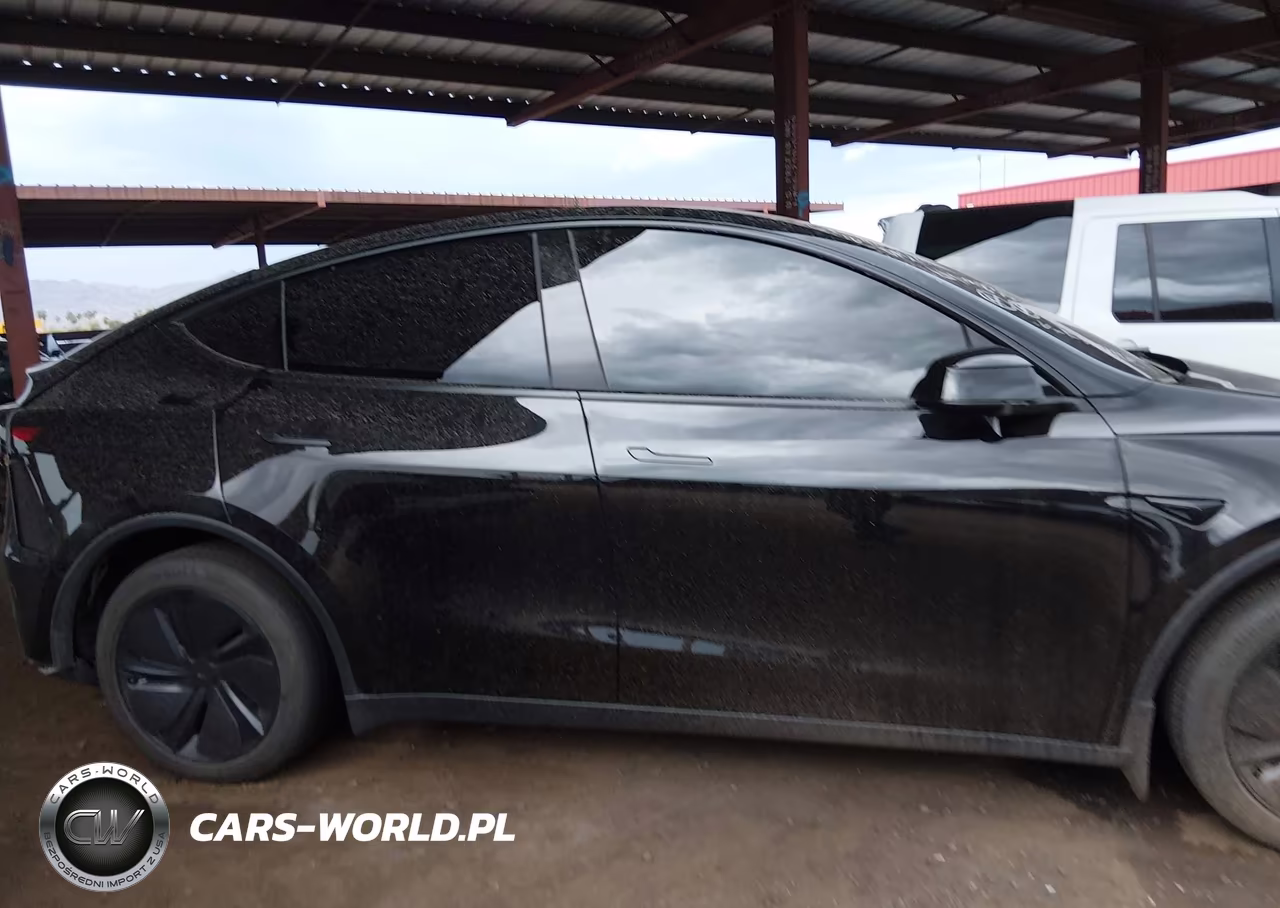 2026 Tesla Model Y VIN:7SAYGDED5TF539112 - 12