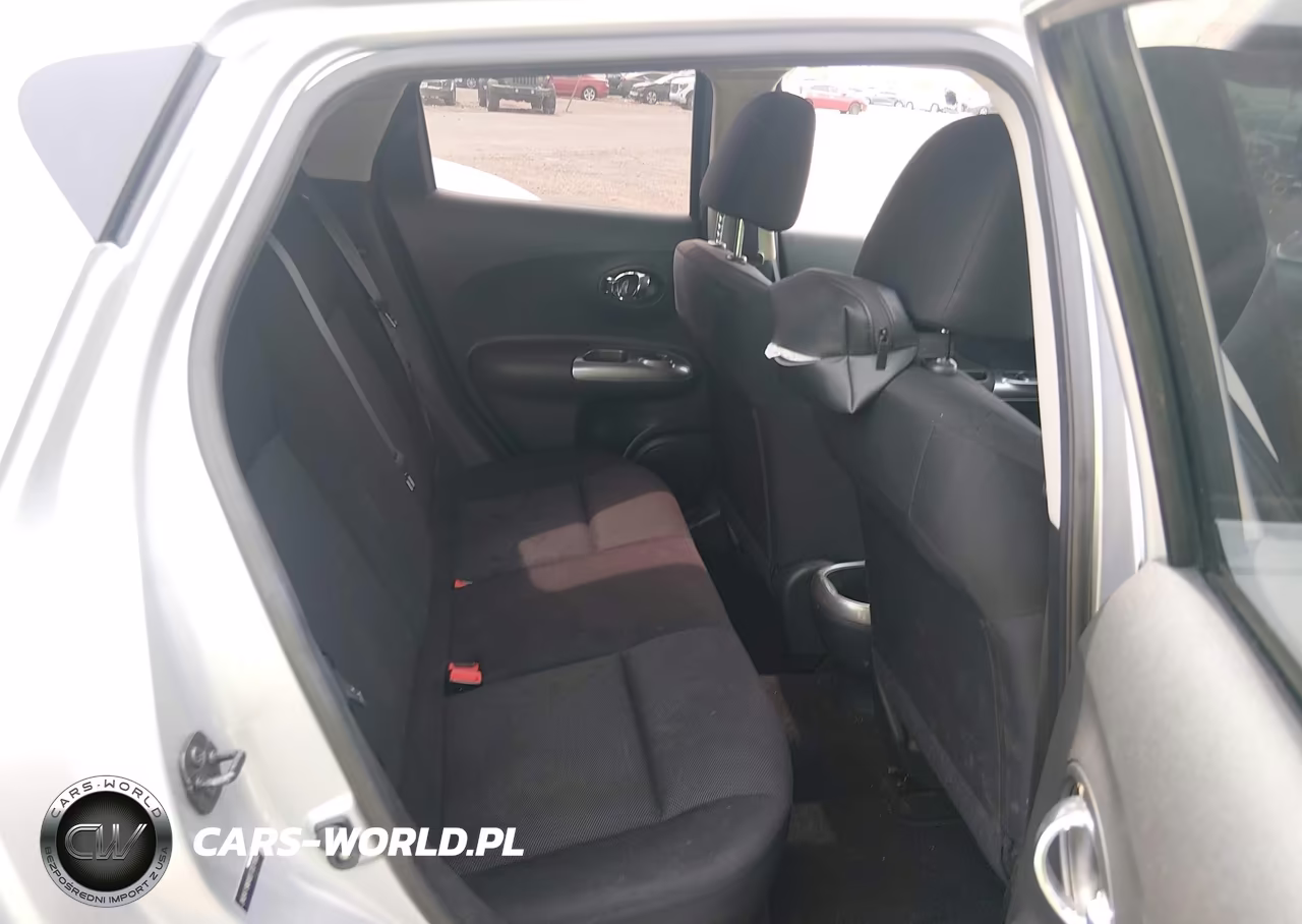 2011 Nissan Juke S VIN:JN8AF5MR8BT001685 - 8