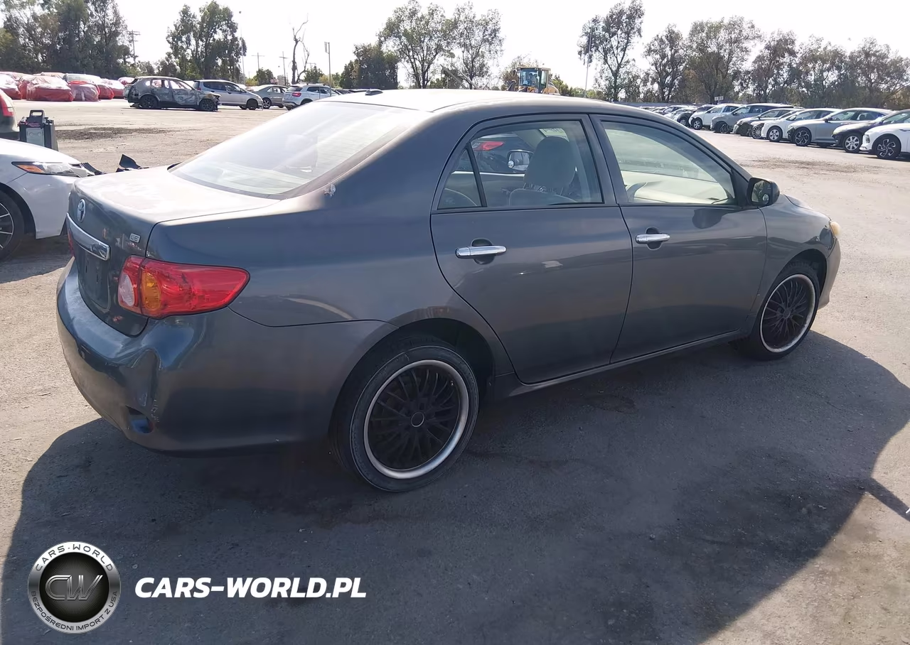 2010 Toyota Corolla Le VIN:2T1BU4EE6AC254229 - 4