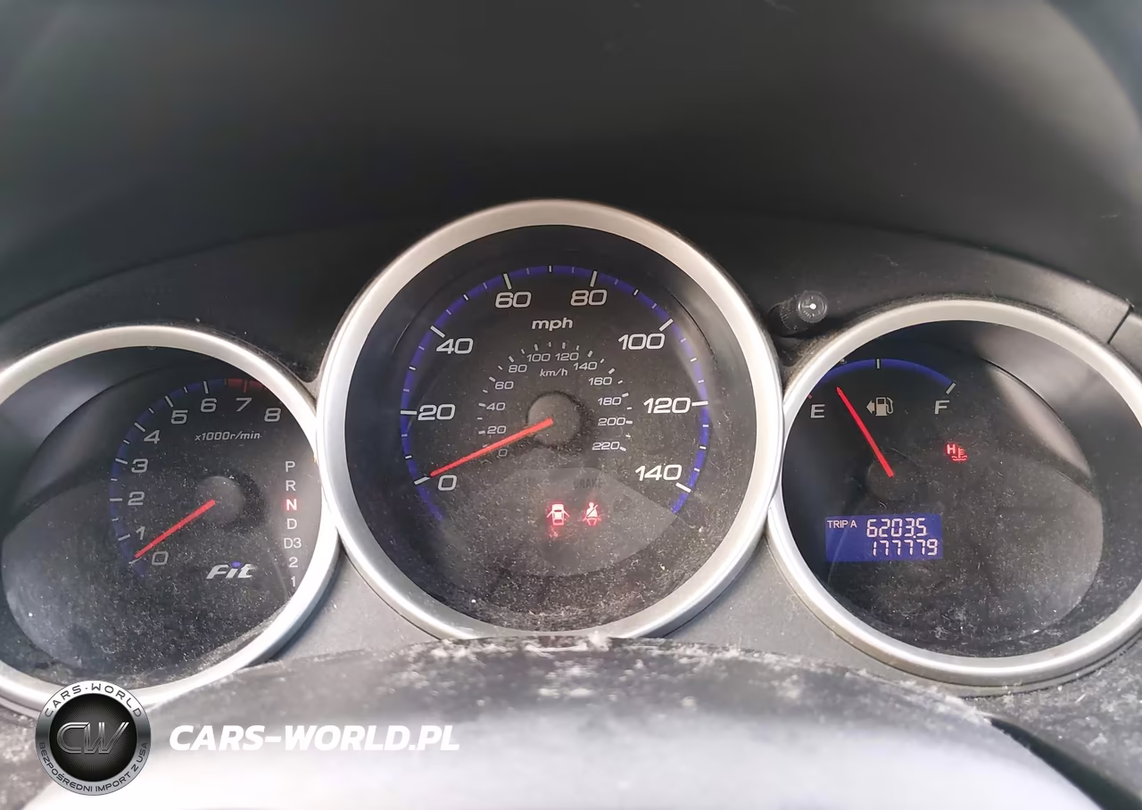 2007 Honda Fit VIN:JHMGD38497S024337 - 7