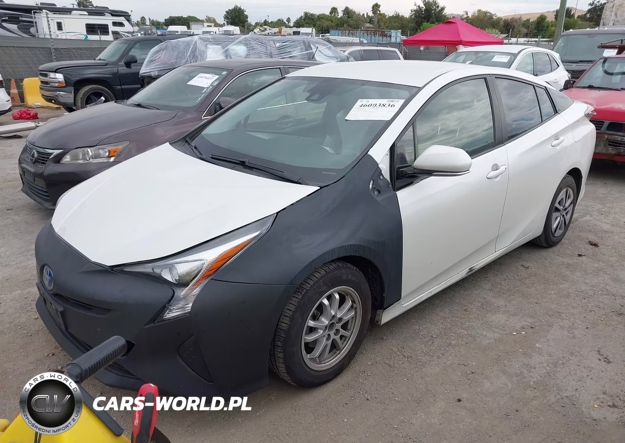 2017 Toyota Prius Three VIN:JTDKARFU8H3037943 - 2