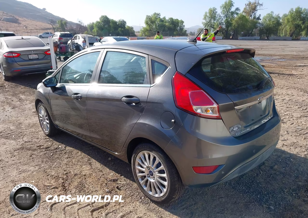 2015 Ford Fiesta Titanium VIN:3FADP4FJ9FM213206 - 3