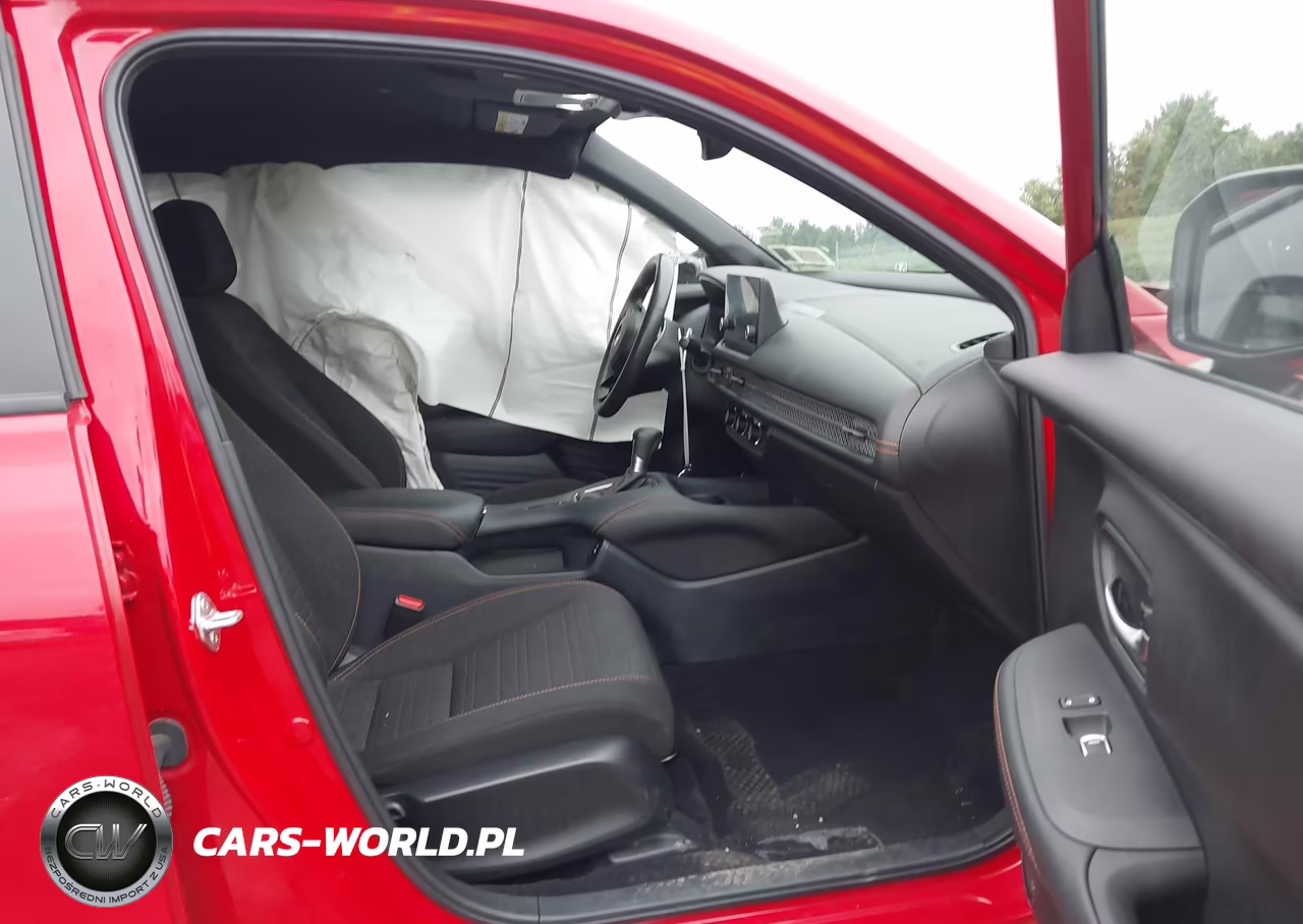 2025 Honda Hr-V Awd Sport VIN:3CZRZ2H51SM720037 - 5