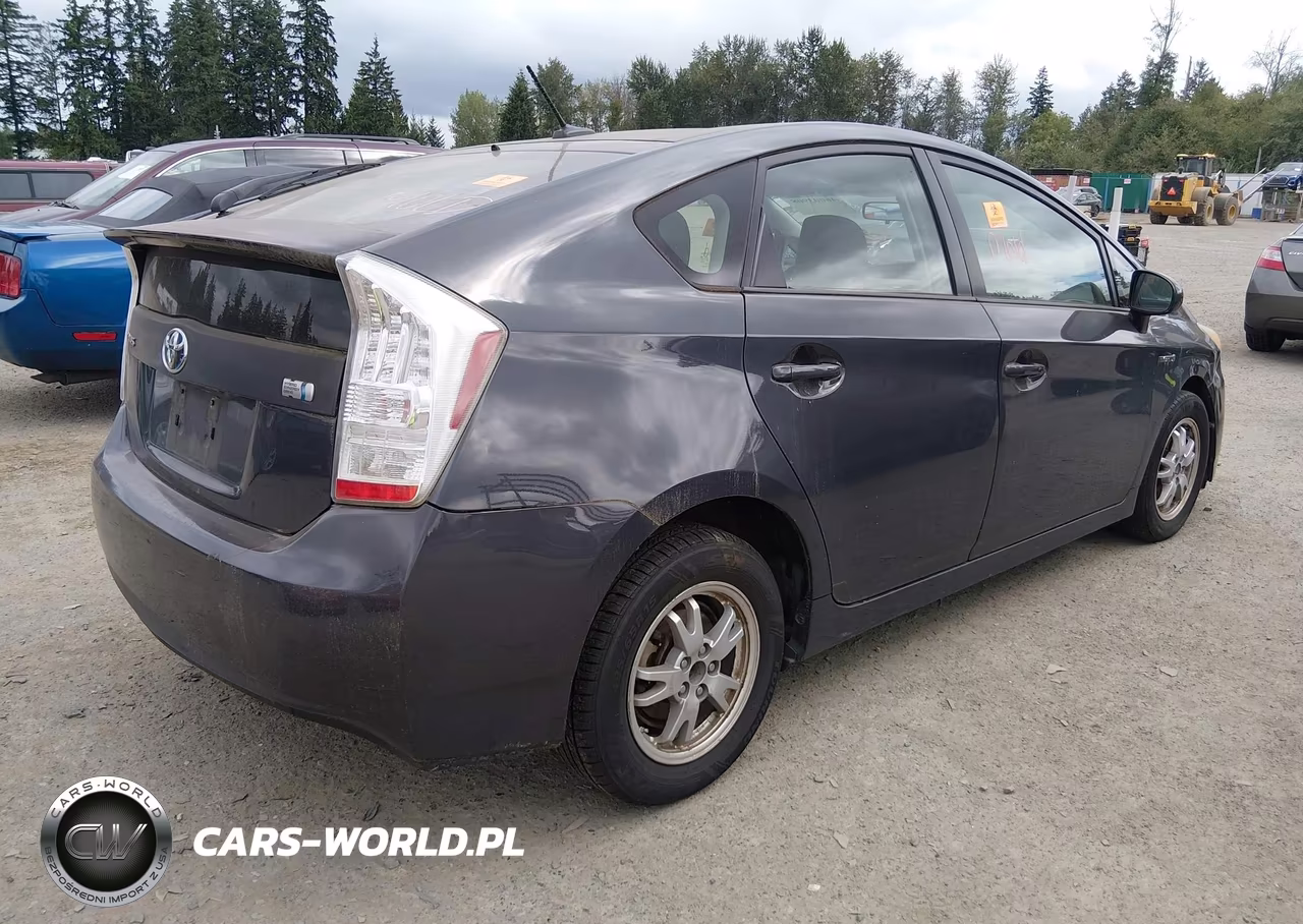 2010 Toyota Prius Iii VIN:JTDKN3DU3A0005803 - 4