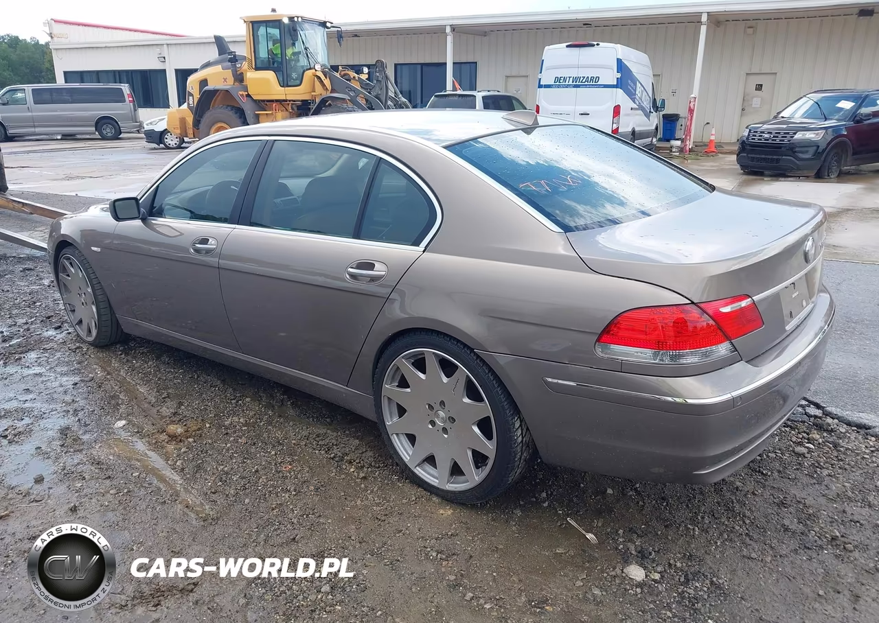 2006 BMW 750Li VIN:WBAHN83566DT39497 - 3