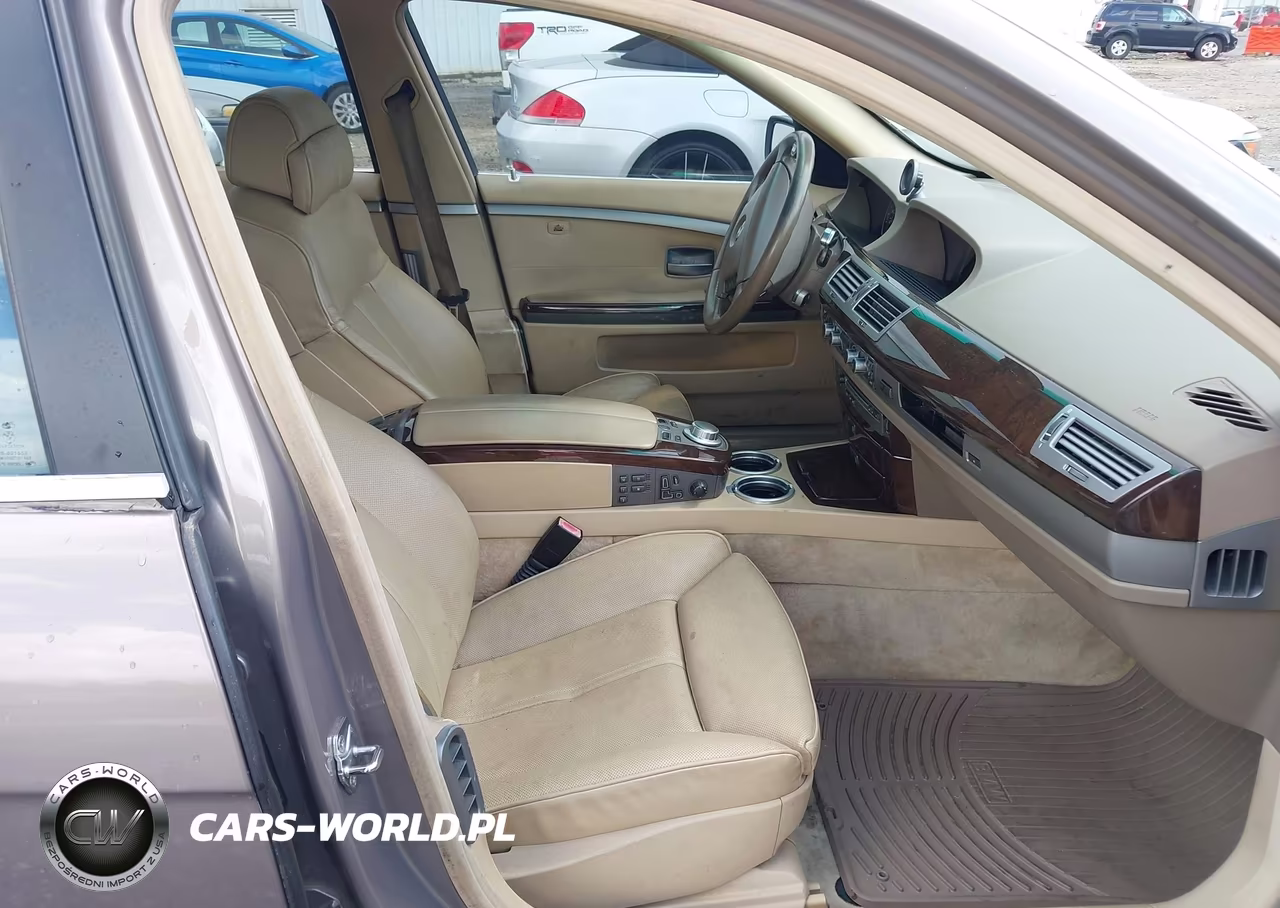 2006 BMW 750Li VIN:WBAHN83566DT39497 - 5