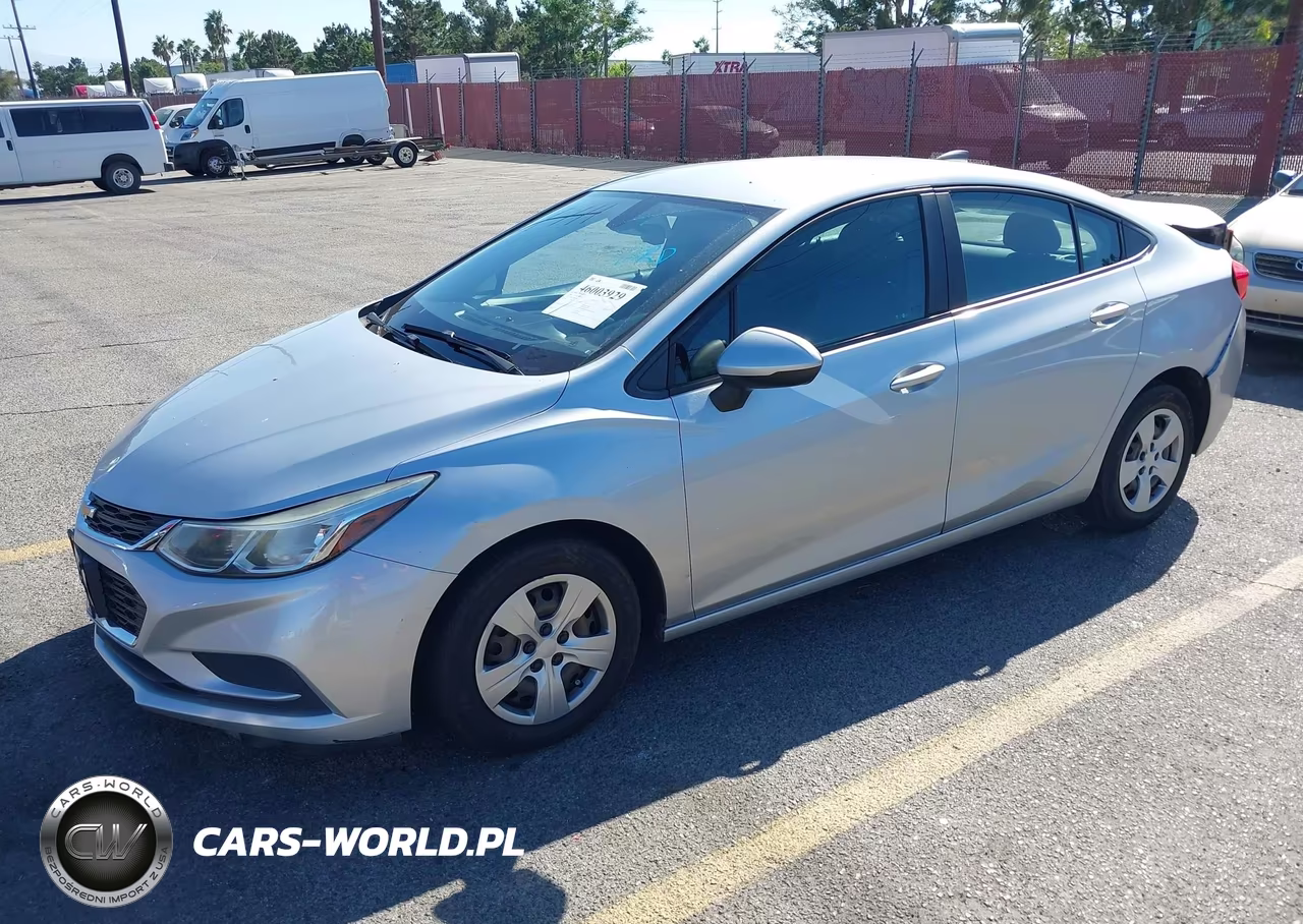 2018 Chevrolet Cruze Ls Auto VIN:1G1BC5SM0J7215926 - 2