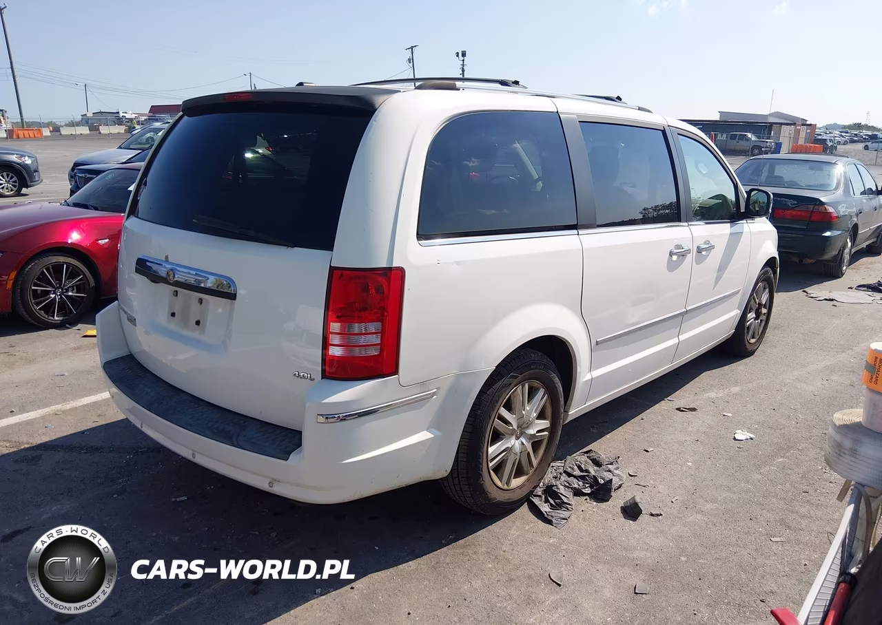 2008 Chrysler Town & Country Limited VIN:2A8HR64XX8R691454 - 4