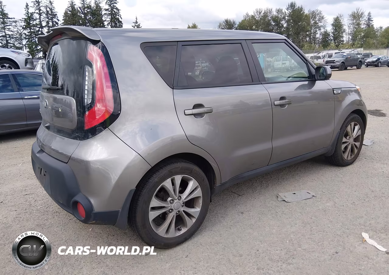 2015 Kia Soul + VIN:KNDJP3A57F7163806 - 4