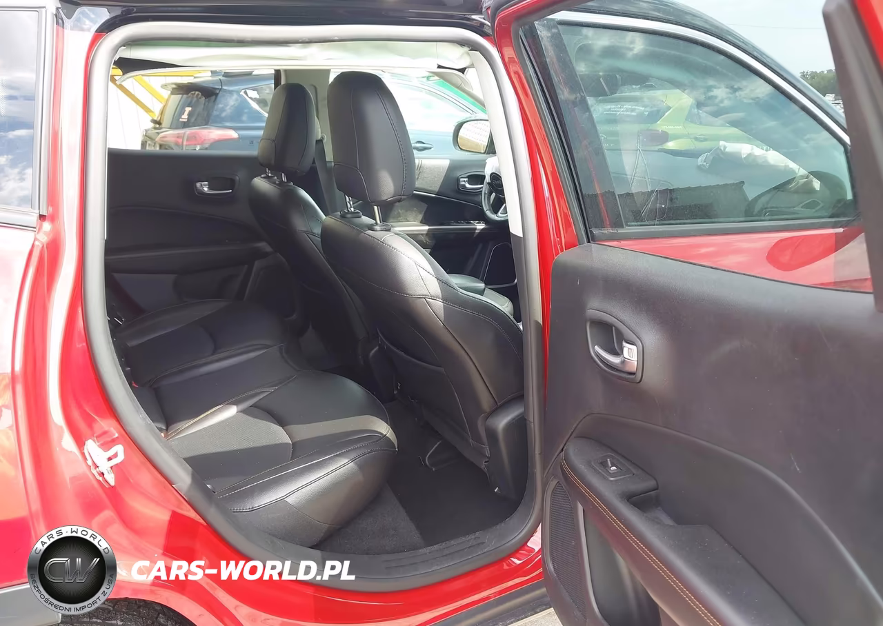 2019 Jeep Compass Limited 4X4 VIN:3C4NJDCB2KT813630 - 8