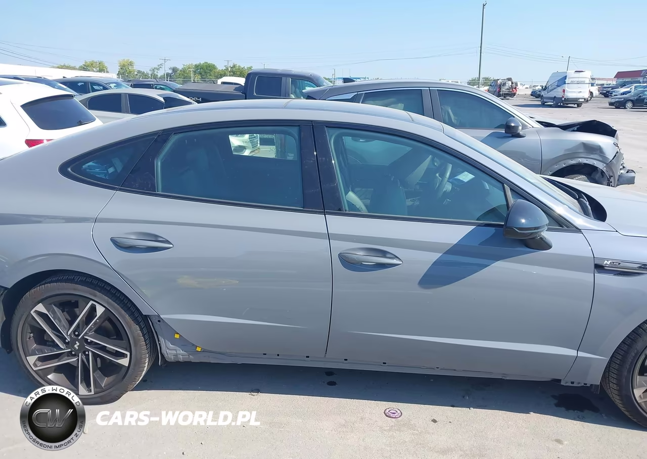 2025 Hyundai Sonata N Line VIN:KMHL54JC4SA521049 - 14