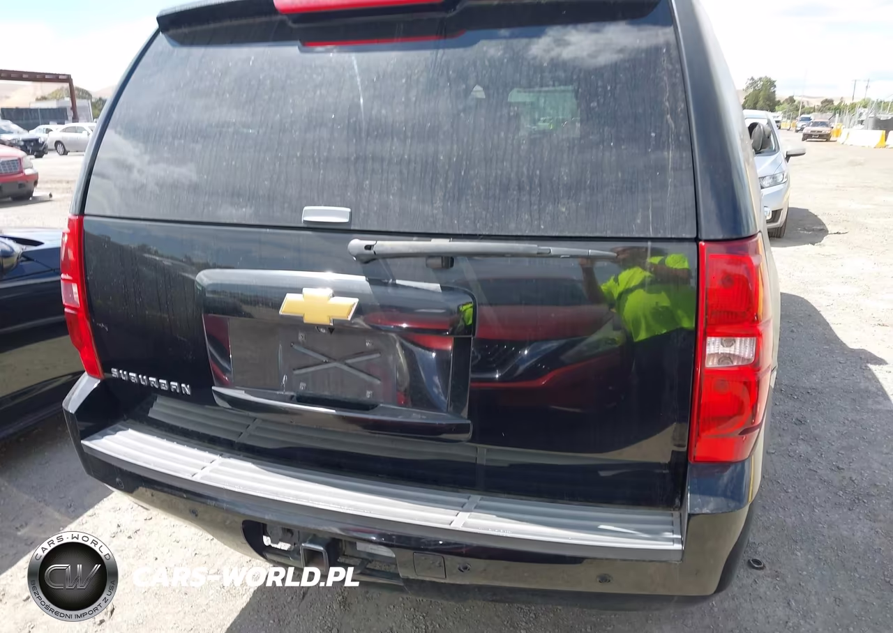 2014 Chevrolet Suburban 1500 Lt VIN:1GNSKJE7XER119229 - 16