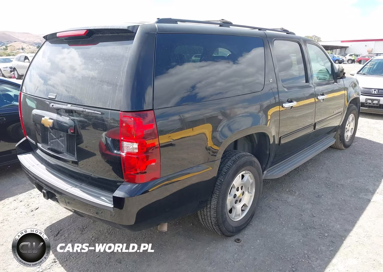 2014 Chevrolet Suburban 1500 Lt VIN:1GNSKJE7XER119229 - 4