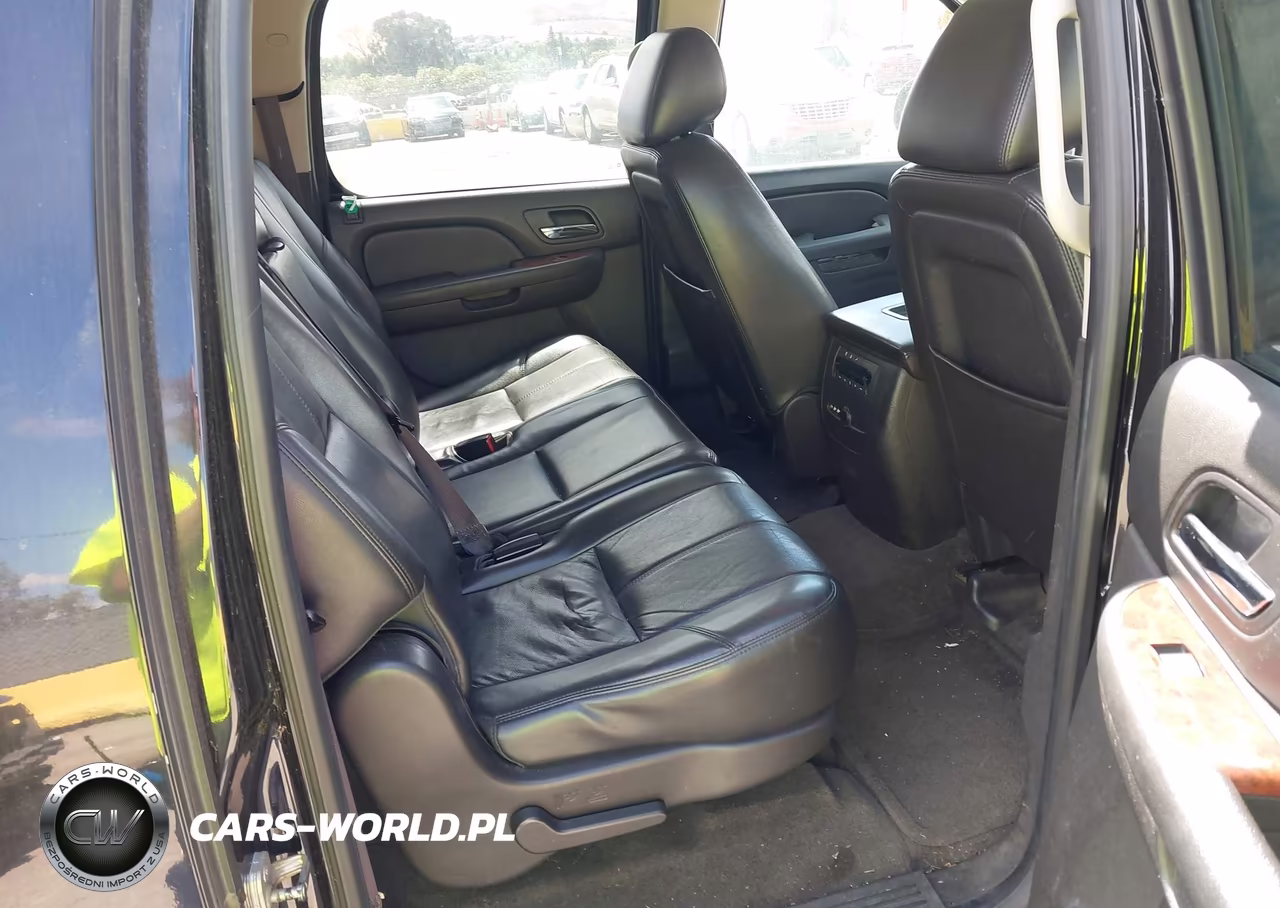 2014 Chevrolet Suburban 1500 Lt VIN:1GNSKJE7XER119229 - 8
