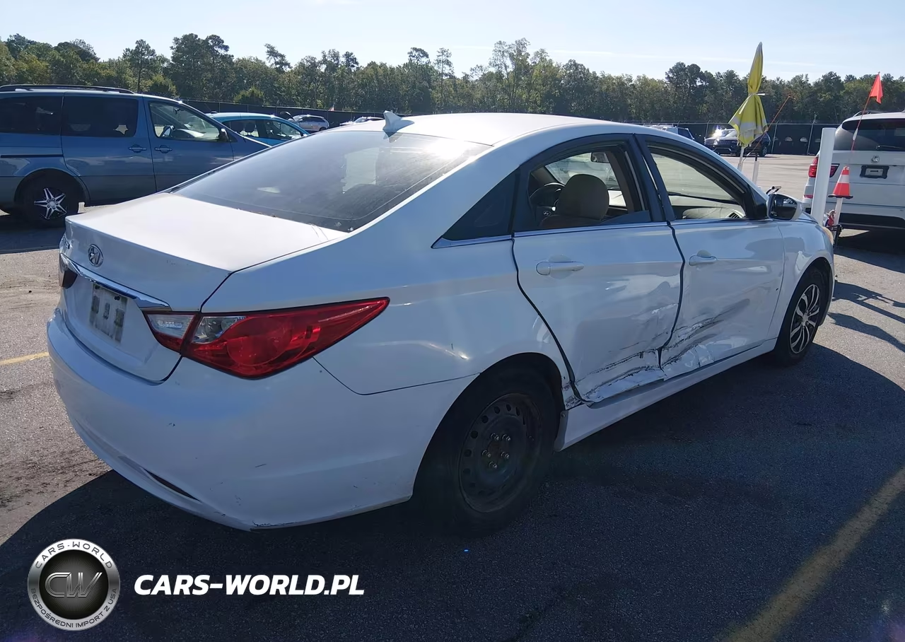 2011 Hyundai Sonata Gls VIN:5NPEB4AC9BH208335 - 4