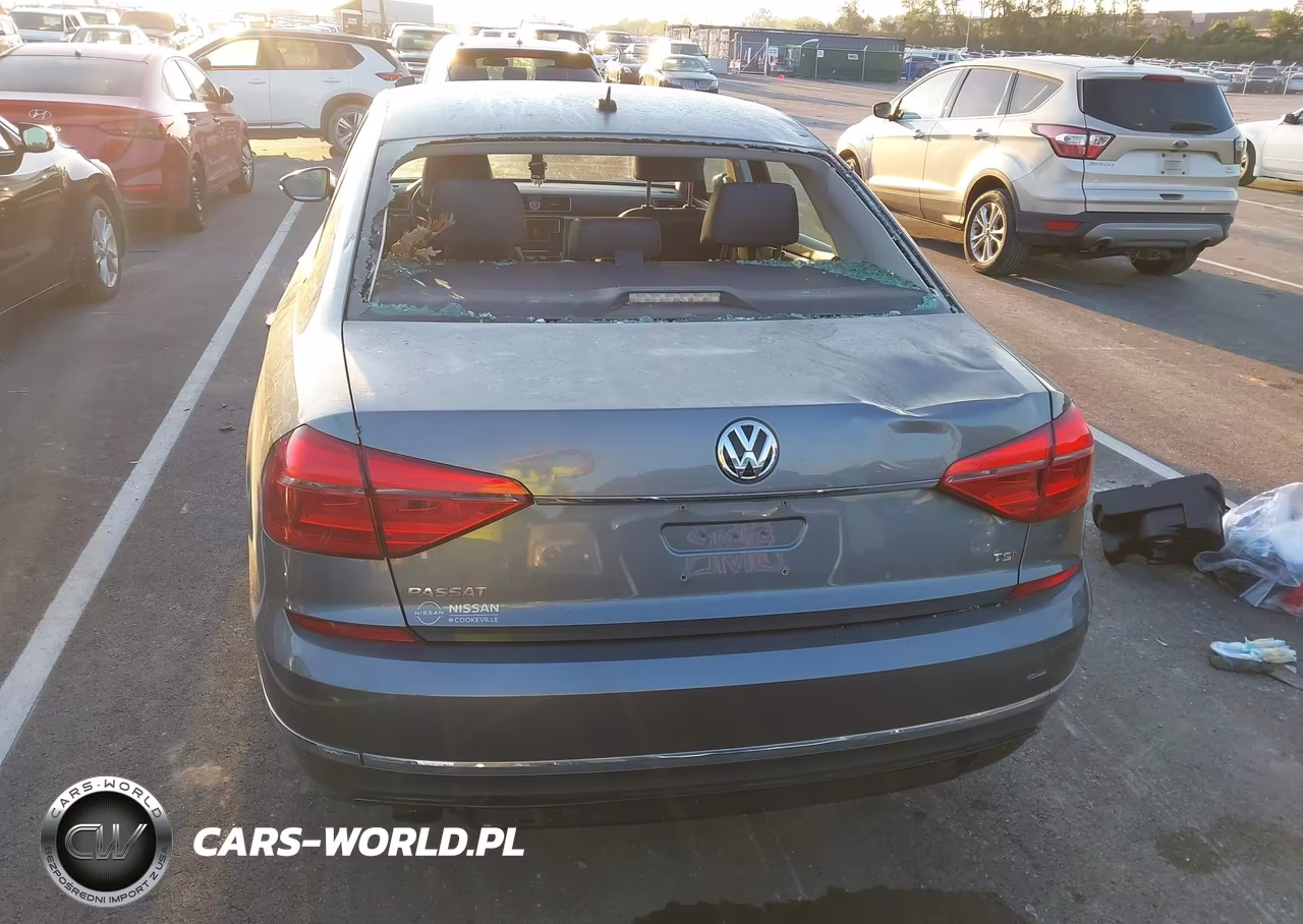 2016 Volkswagen Passat 1.8T R-Line VIN:1VWAS7A37GC064123 - 6