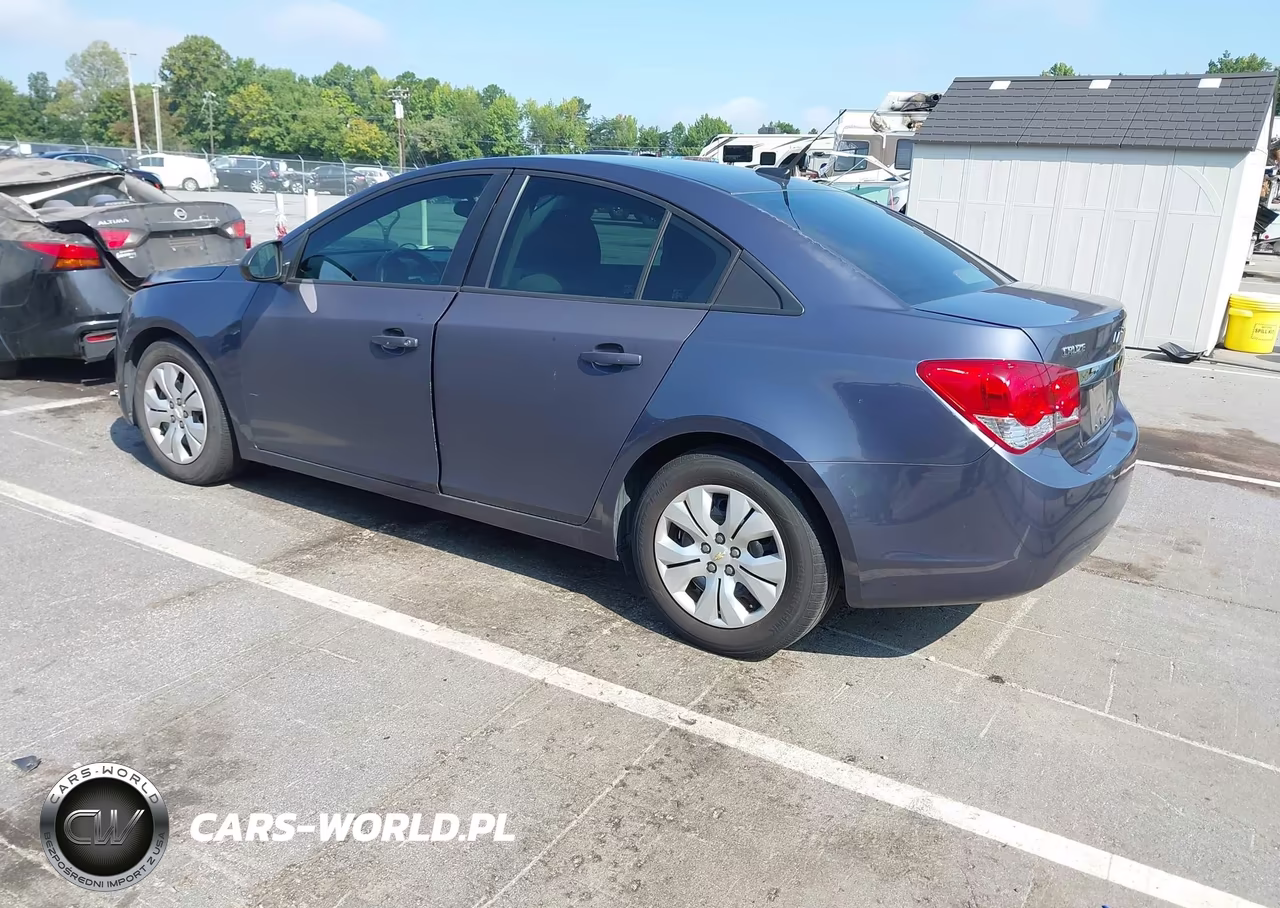2014 Chevrolet Cruze Ls Auto VIN:1G1PA5SH9E7420004 - 3