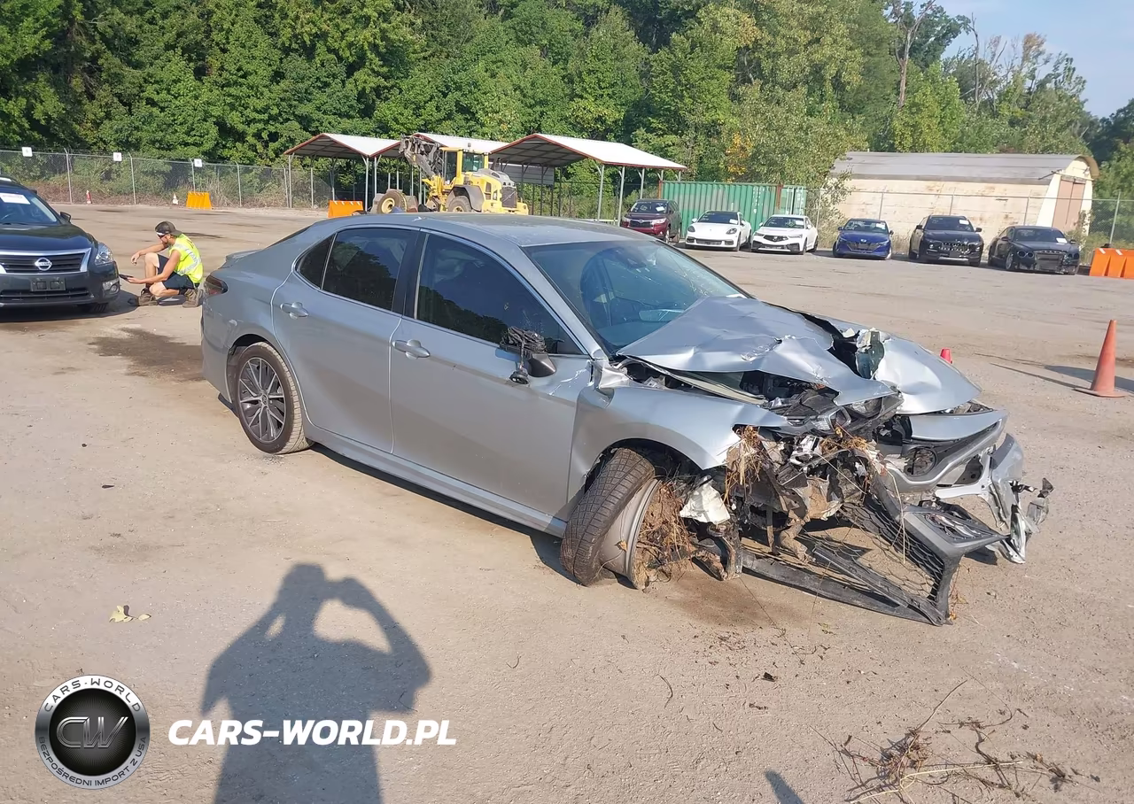 2021 Toyota Camry Se VIN:4T1G11AK1MU438506 - 1