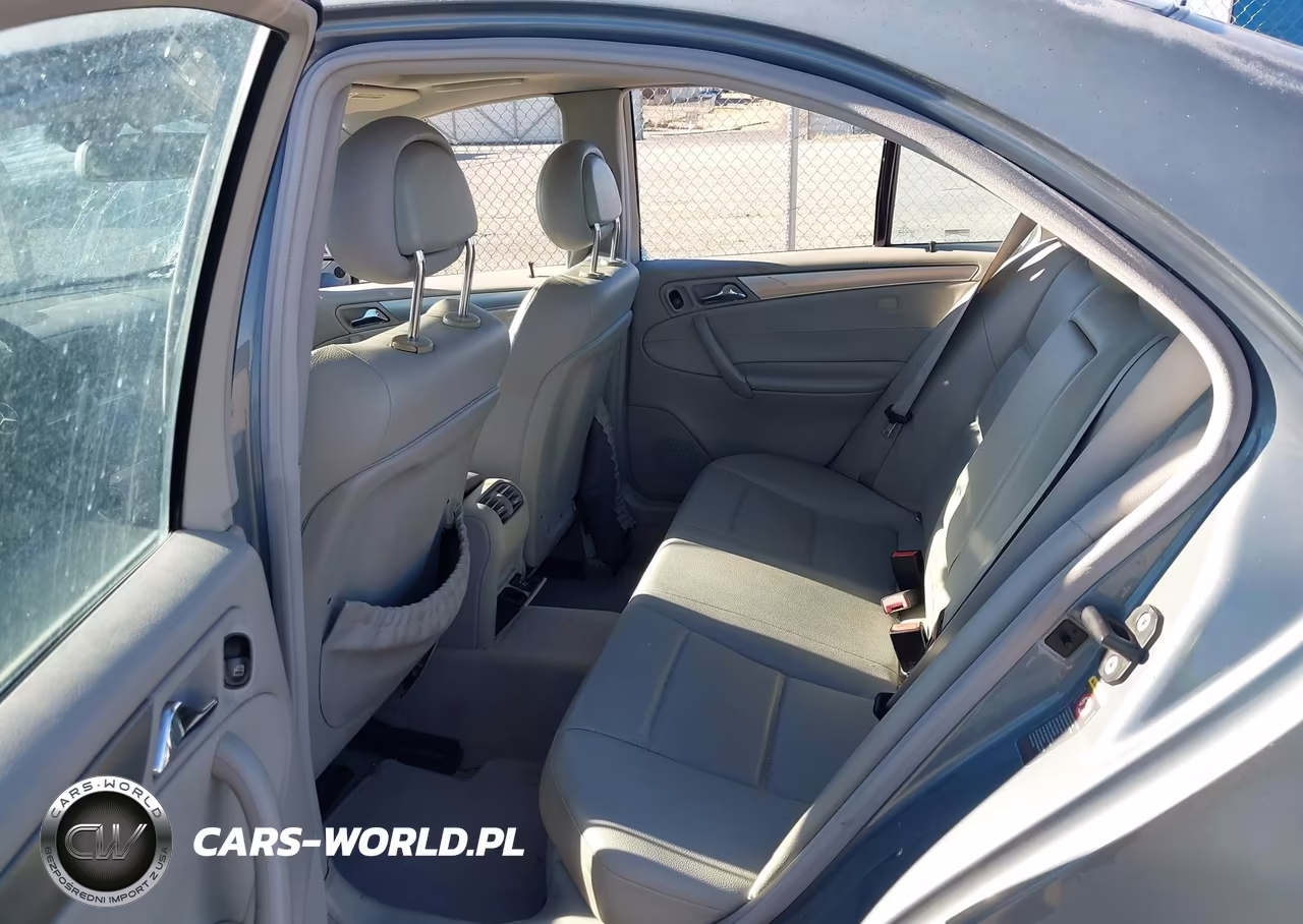 2005 Mercedes-Benz C 230 Kompressor Sport VIN:WDBRF40J05F568161 - 8