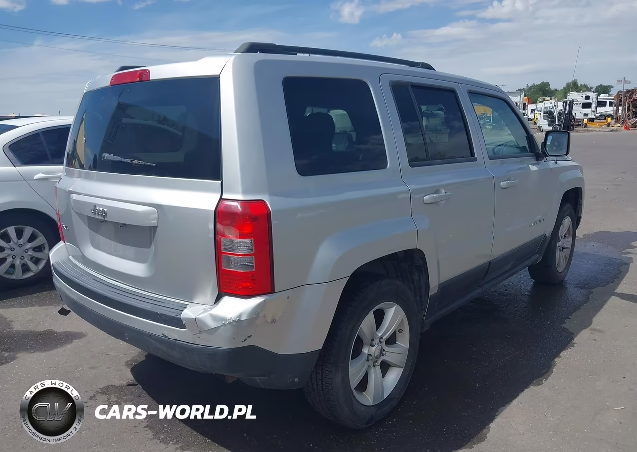 2012 Jeep Patriot Sport VIN:1C4NJRBB4CD537408 - 4