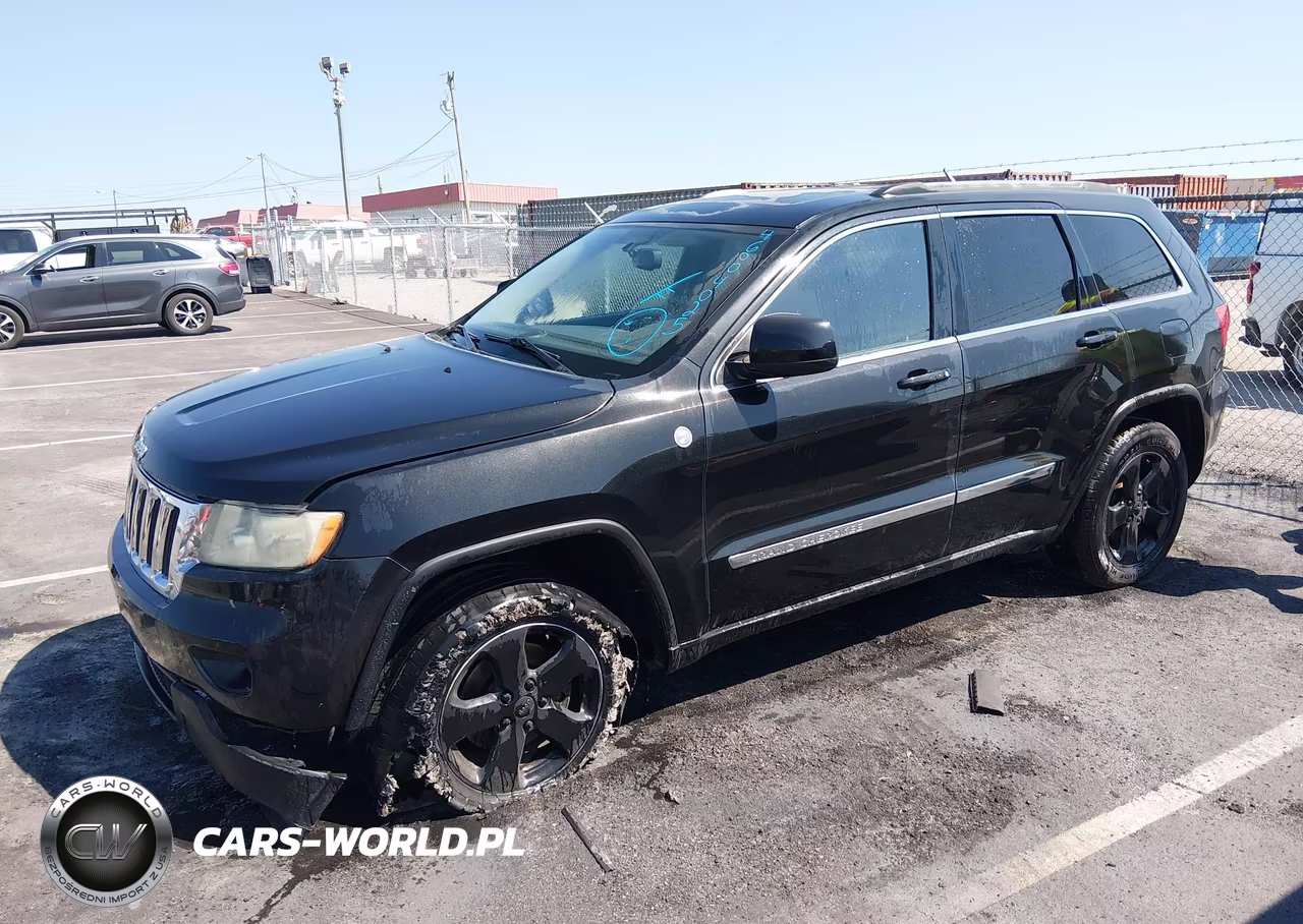 2011 Jeep Grand Cherokee Laredo VIN:1J4RR4GT5BC610220 - 2