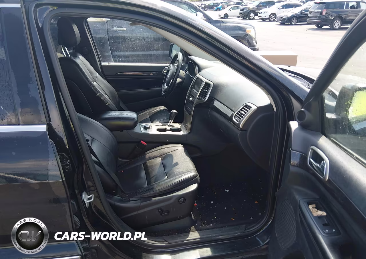 2011 Jeep Grand Cherokee Laredo VIN:1J4RR4GT5BC610220 - 5
