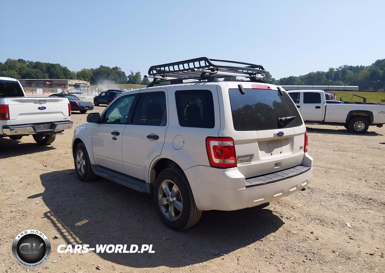 2011 Ford Escape Xlt VIN:1FMCU9DG2BKA47479 - 3