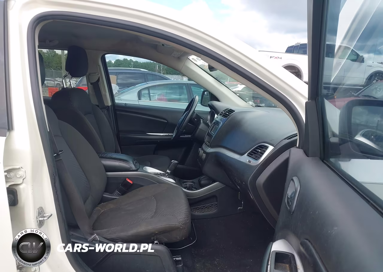 2018 Dodge Journey Se VIN:3C4PDCAB9JT495968 - 5