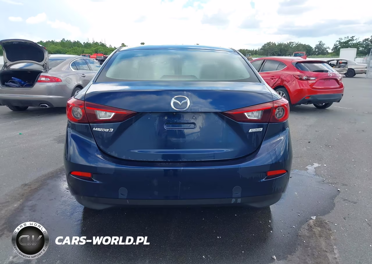 2018 Mazda Mazda3 Sport VIN:3MZBN1U70JM267934 - 16