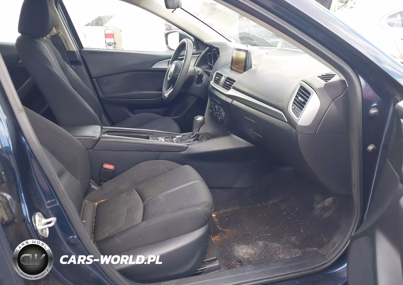 2018 Mazda Mazda3 Sport VIN:3MZBN1U70JM267934 - 5