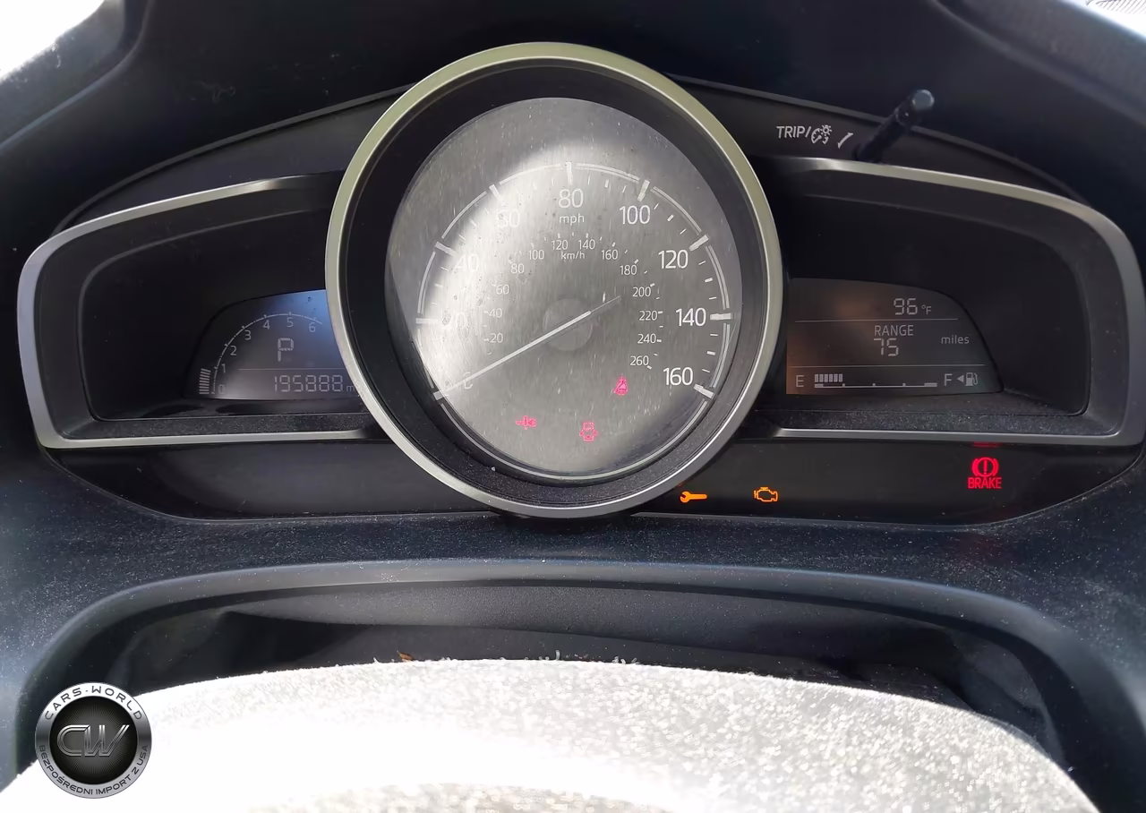 2018 Mazda Mazda3 Sport VIN:3MZBN1U70JM267934 - 7