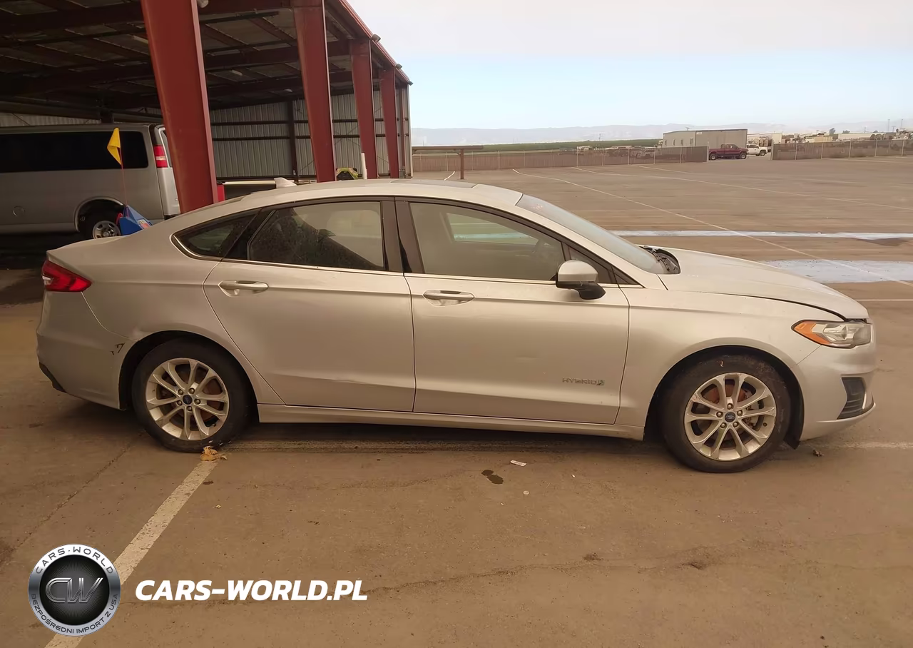 2019 Ford Fusion Hybrid Se VIN:3FA6P0LU2KR141567 - 13