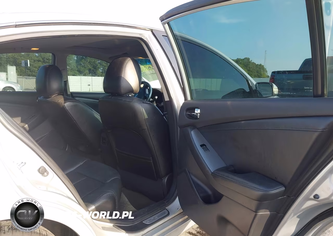 2011 Nissan Altima 2.5 S VIN:1N4AL2AP6BN449925 - 8