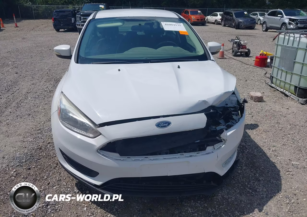 2017 Ford Focus Se VIN:1FADP3F24HL300020 - 17
