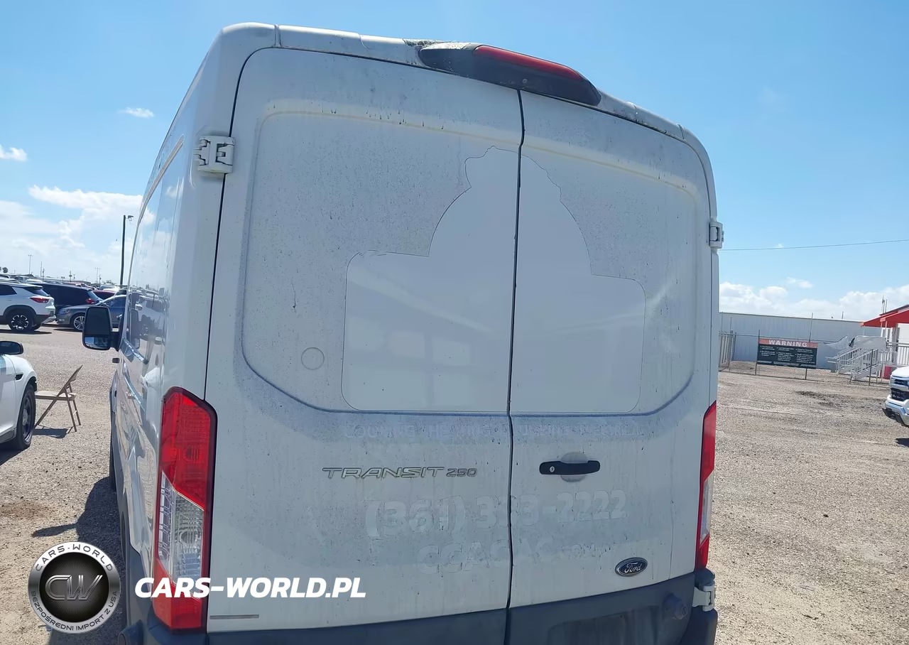 2018 Ford Transit-250 VIN:1FTYR2CM6JKB14268 - 3