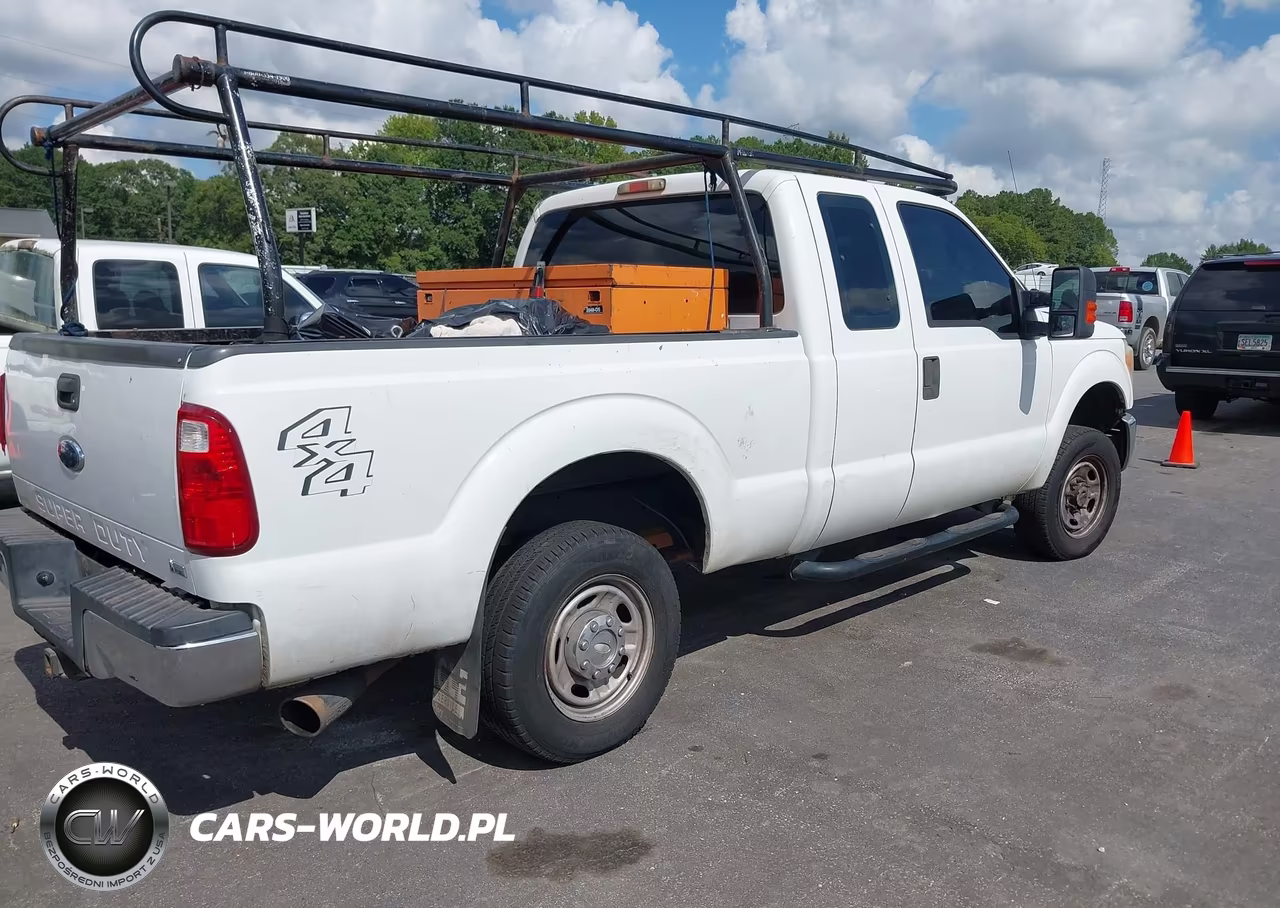 2011 Ford F-250 Xl VIN:1FT7X2B64BEA55354 - 4