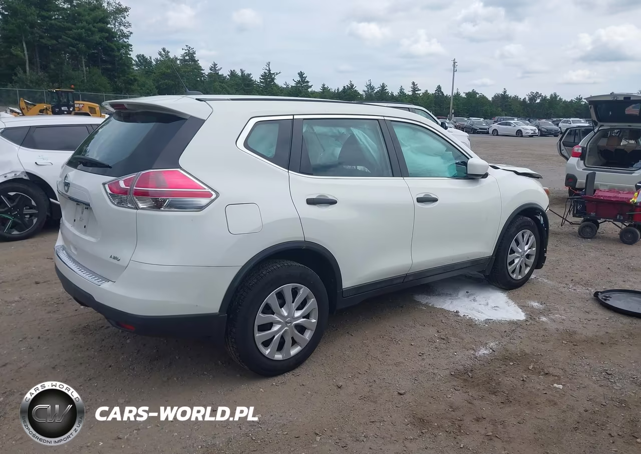 2016 Nissan Rogue S VIN:5N1AT2MV9GC925720 - 4
