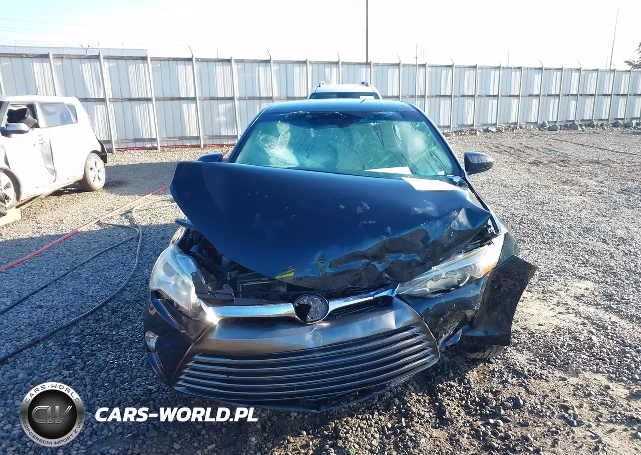 2015 Toyota Camry Le VIN:4T4BF1FK5FR451126 - 12