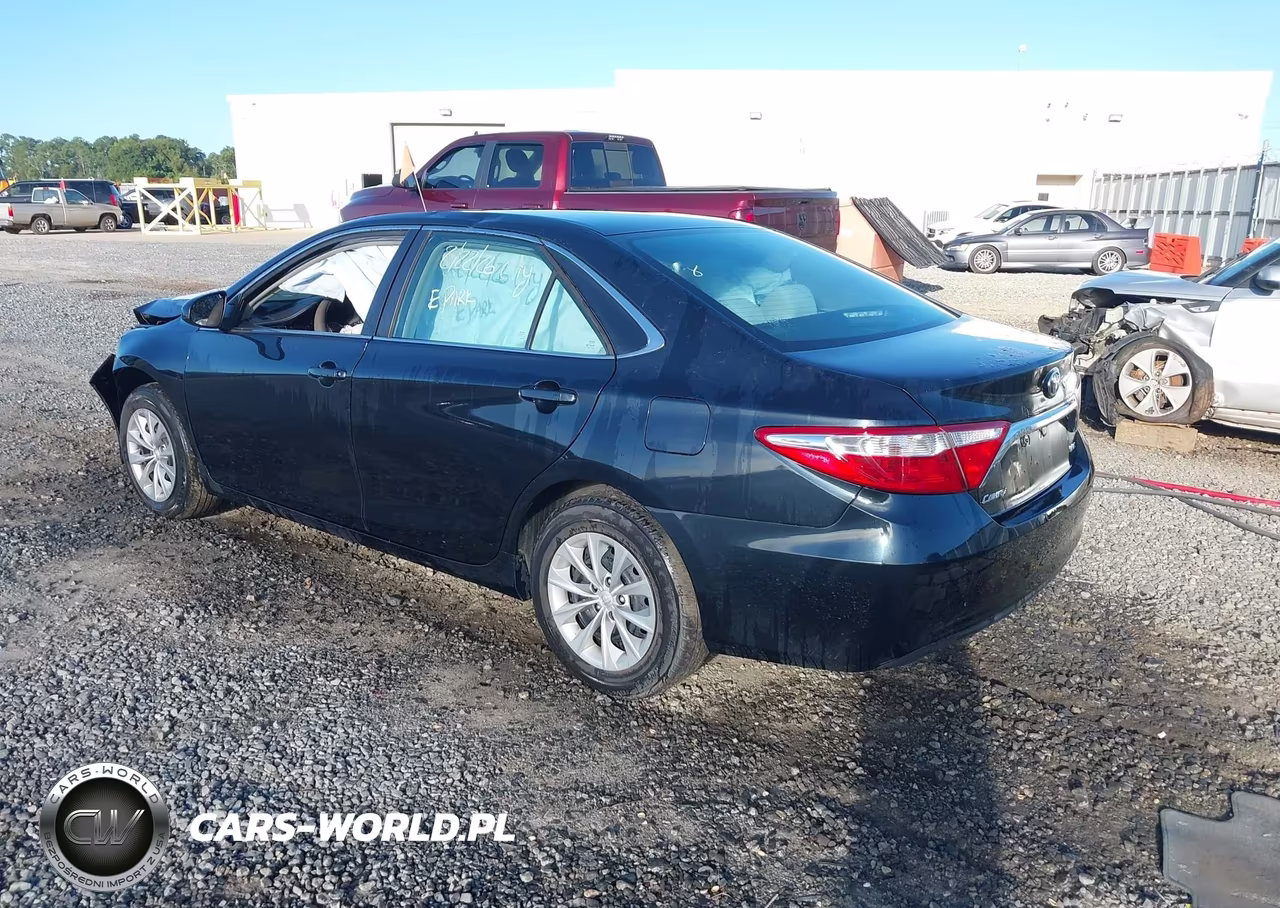 2015 Toyota Camry Le VIN:4T4BF1FK5FR451126 - 3