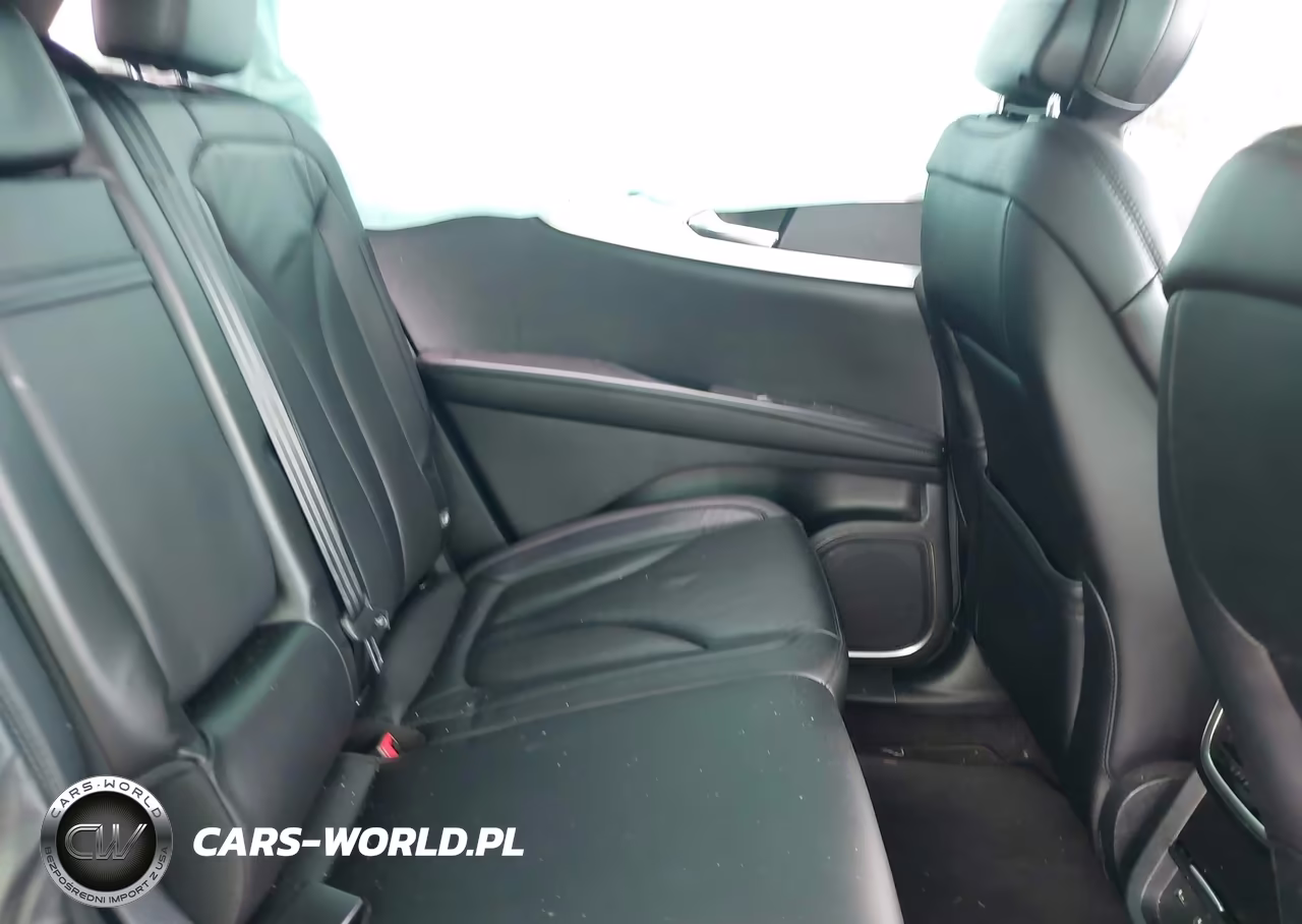 2020 Lincoln Nautilus Standard VIN:2LMPJ8J96LBL32020 - 8