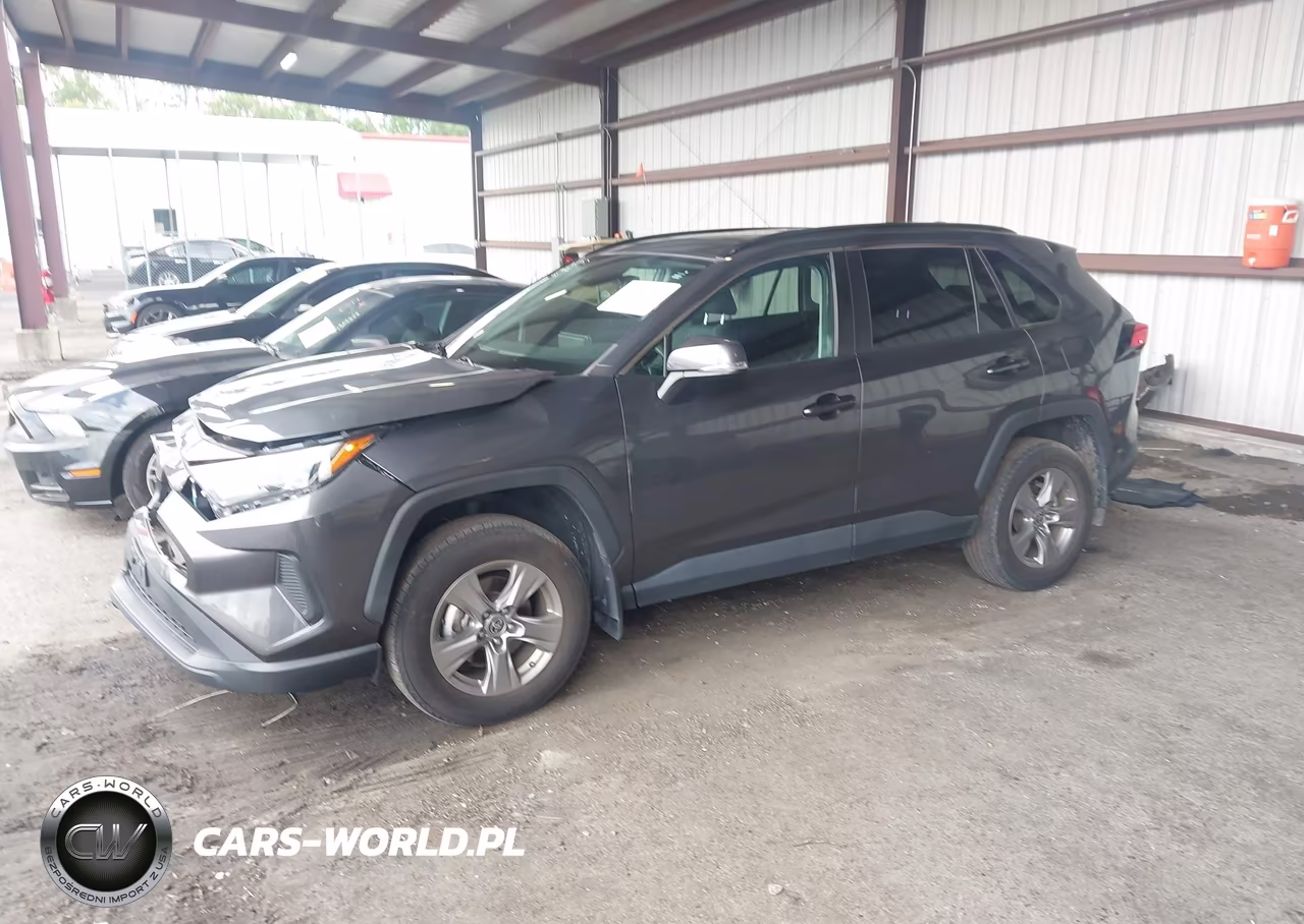 2024 Toyota Rav4 Xle VIN:2T3W1RFV7RW312758 - 2