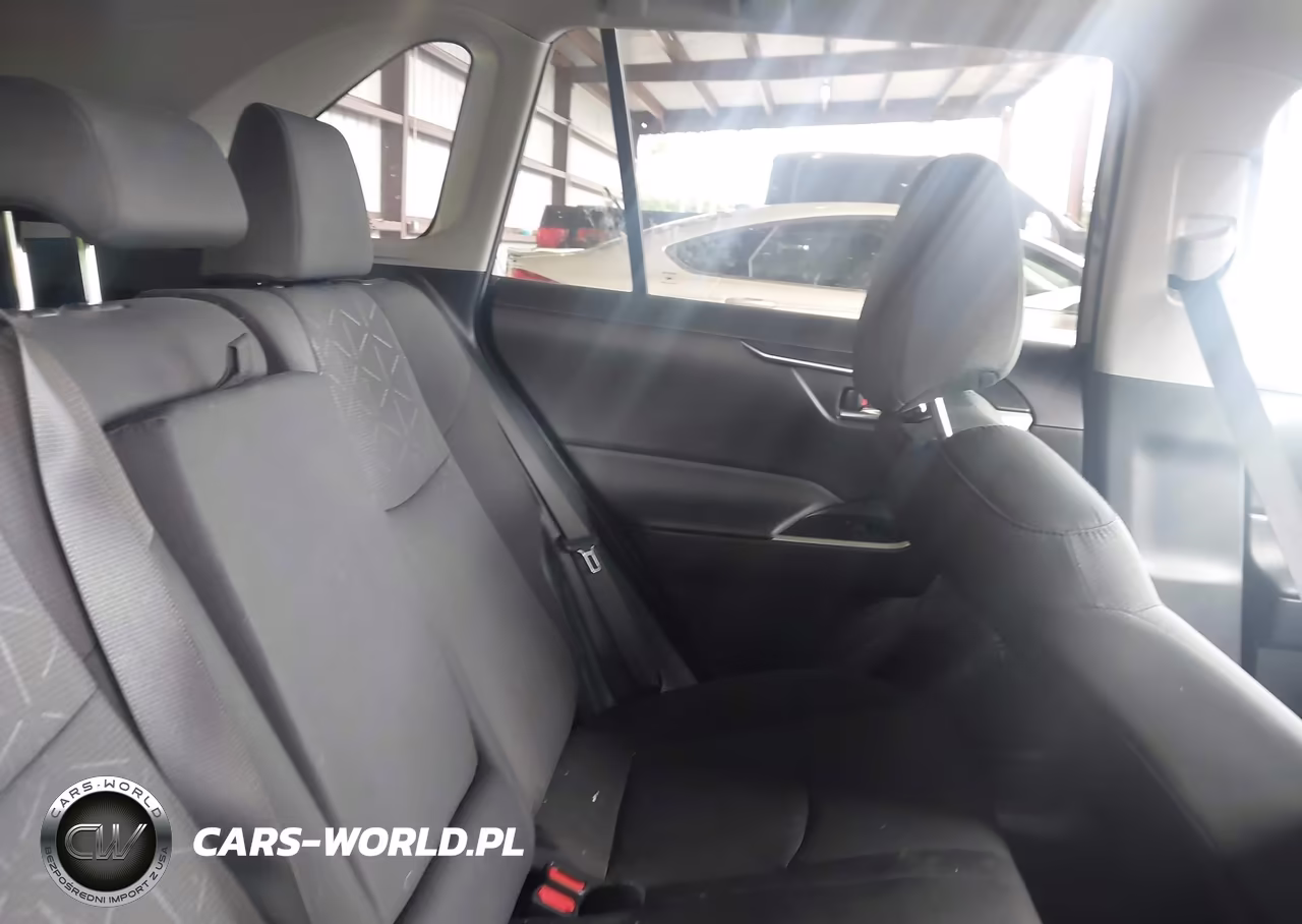 2024 Toyota Rav4 Xle VIN:2T3W1RFV7RW312758 - 8